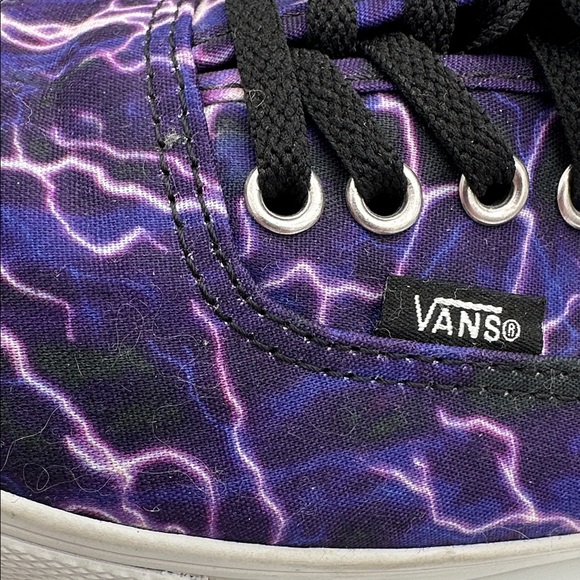 VANS Authentic LoPro Digi Lightning Purple Black White Women's Size 7.0 Men 5.5 - Picture 14 of 16